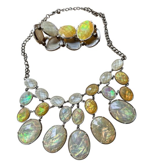 Macys Statement Necklane Opalescent Stone Bib Necklace & Matching Bracelet Set - Picture 2 of 12